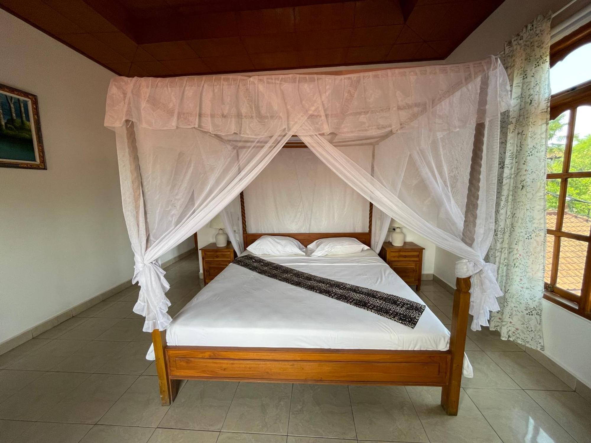Hotel Kubu Elsa Bali Lovina Exterior foto
