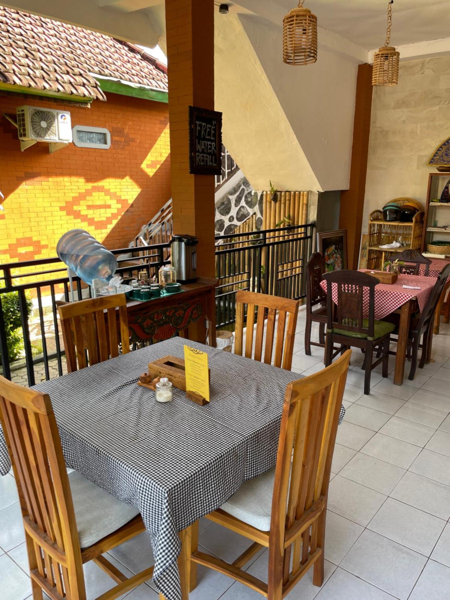 Hotel Kubu Elsa Bali Lovina Exterior foto